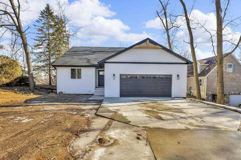 10781 Woodbrook Drive, Cement City, MI 49233