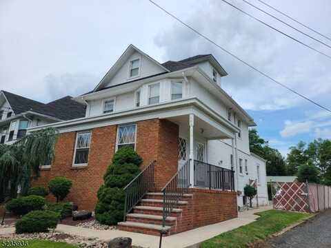 122 Somerset St, Somerville, NJ 08876