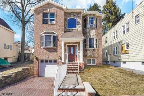 161 Jefferson St, Wood Ridge, NJ 07075