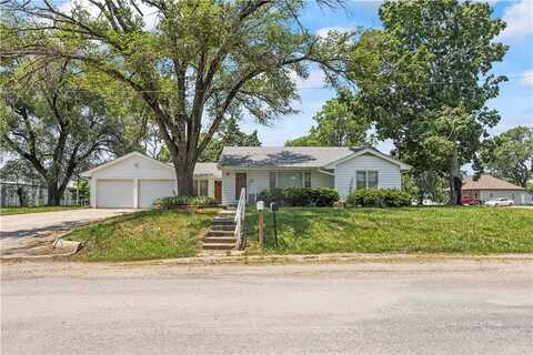 723 E Walnut Street, Rich Hill, MO 64779