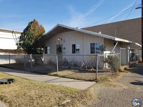 819 W Commercial Ave, El Centro, CA 92243