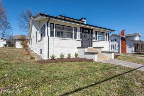 613 Mountain View Ave, Maryville, TN 37803