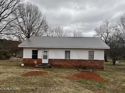 269 Lake Hills Circle, Spring City, TN 37381