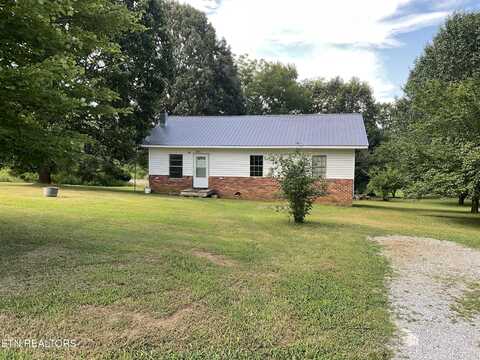 269 Lake Hills Circle, Spring City, TN 37381