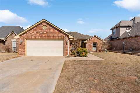 5703 NW Valor Ave, Lawton, OK 73505