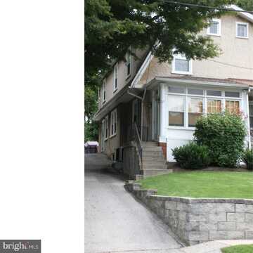 215 N ABERDEEN AVE, WAYNE, PA 19087