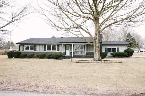 610 N Dan Patch Drive, Oxford, IN 47971