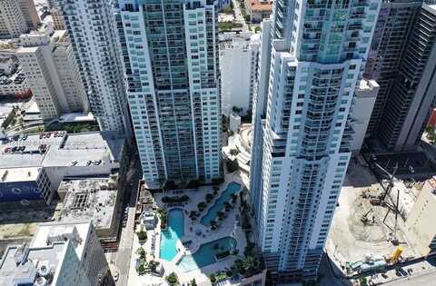 253 NE 2nd St, Miami, FL 33132