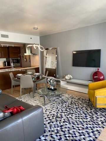485 Brickell Ave, Miami, FL 33131