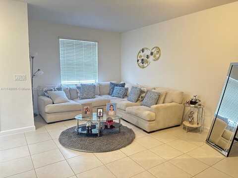 23427 SW 127th Pl, Homestead, FL 33032