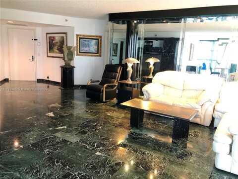 3500 Mystic Pointe Dr, Aventura, FL 33180