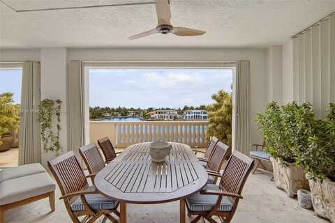 20165 NE 39th Pl, Aventura, FL 33180