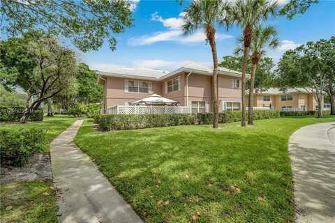 3104 Kingston Ct, West Palm Beach, FL 33409