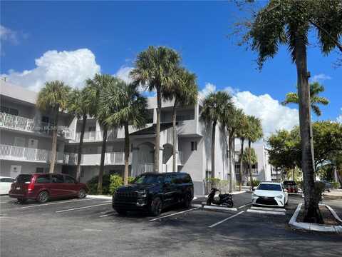 2760 W 76th St, Hialeah, FL 33016