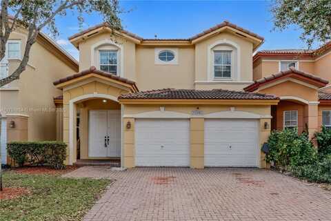 10940 NW 87th Ln, Doral, FL 33178