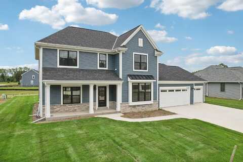 W251n2328 Valleyview Cir, Pewaukee, WI 53072