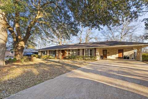 1927 Springridge Drive, Jackson, MS 39211