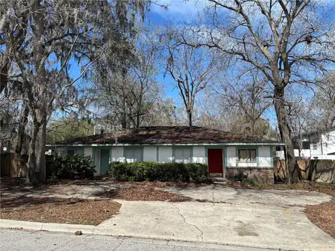 6110 SW 10TH PLACE, GAINESVILLE, FL 32607