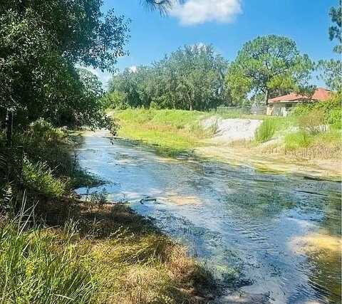 371 E CANAL WAY NE, LAKE PLACID, FL 33852