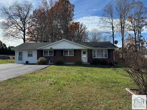 92 Sheffield Rd, Ridgeway, VA 24148