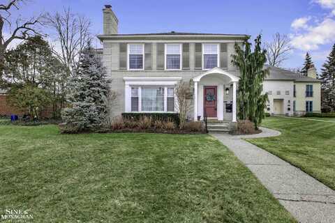 15812 Windmill Pointe, Grosse Pointe Park, MI 48230