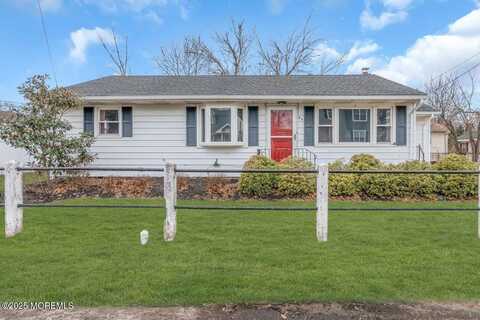 63 Waackaack Avenue, Keansburg, NJ 07734