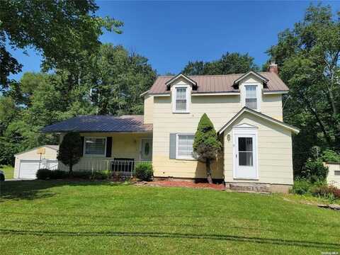 6355 State Route 42, Woodbourne, NY 12788