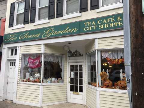 225 Main Street, Port Jefferson, NY 11777