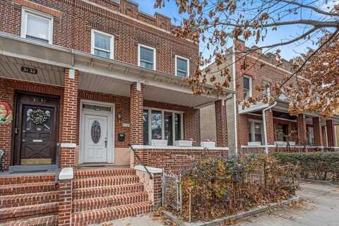 31-30 43rd Street, Astoria, NY 11103