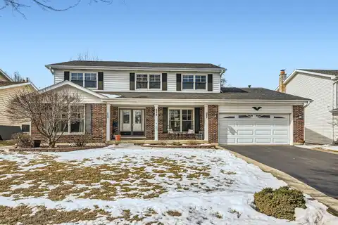 484 Governors Drive, Schaumburg, IL 60193