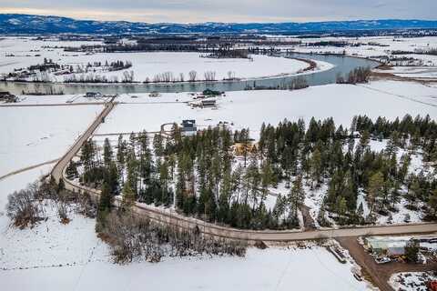 962 Riverside Road, Kalispell, MT 59901
