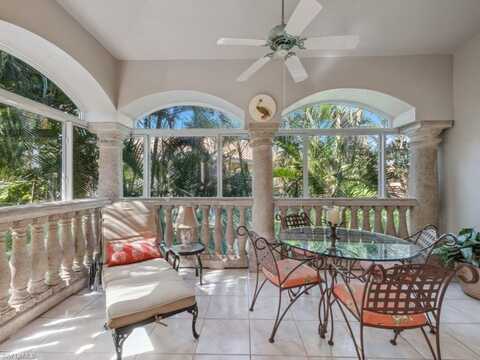 600 Via Mezner, NAPLES, FL 34108