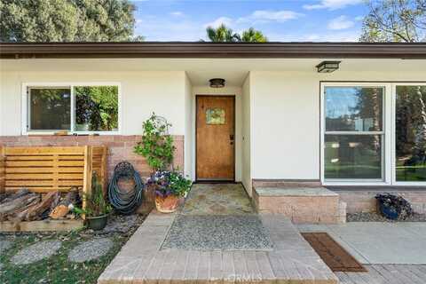 555 Terracina Boulevard, Redlands, CA 92373