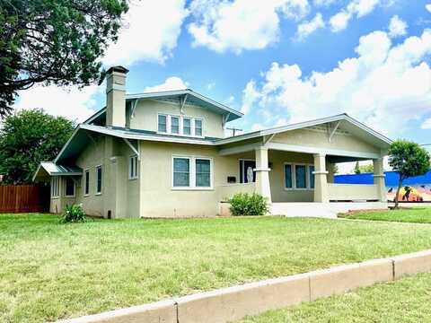 811 E Broadway, Sweetwater, TX 79556