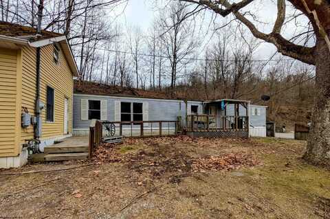 9572 National Road, Valley Grove, WV 26060