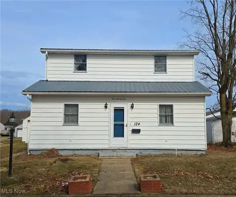 124 E Wood Avenue, West Lafayette, OH 43845