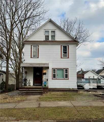 2239 6th Street SW, Akron, OH 44314