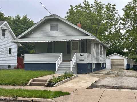 841 Concord Avenue, Akron, OH 44306