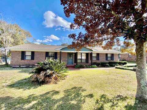 122 East Kennedy Circle, Monroeville, AL 36460