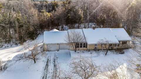 22 Fox Hollow Road, Newbury, NH 03255