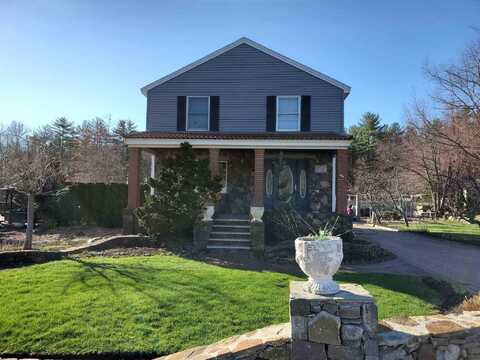 123 Lafayette Road, Hampton Falls, NH 03844