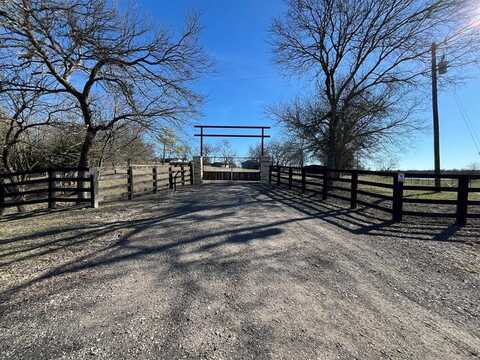 15674 Fm 981, Blue Ridge, TX 75424