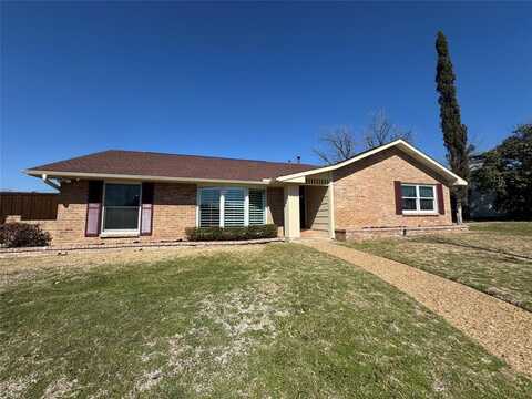 6709 Roundrock Road, Dallas, TX 75248