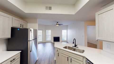 1600 N 9th Street, Midlothian, TX 76065