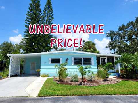 5825 Camelot Dr N, Sarasota, FL 34233