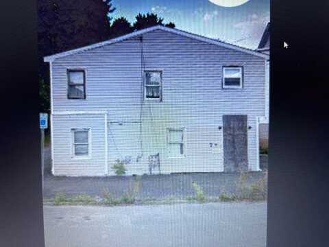 7 107th, Troy, NY 12182