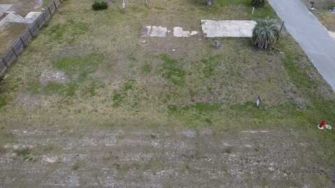 201 Louisiana Dr, Mexico Beach, FL 32456
