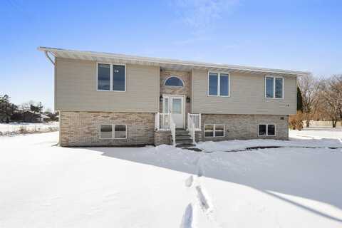 181 S OAKWOOD Road, OSHKOSH, WI 54904