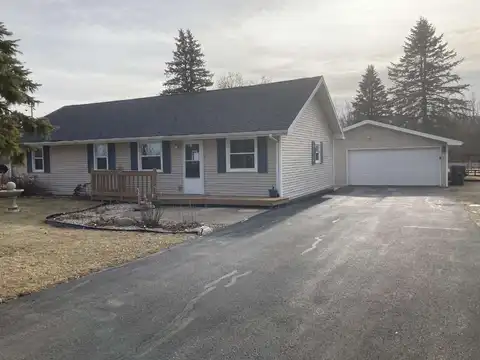 W10657 SPURR Road, NEW LONDON, WI 54961