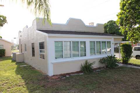 701 S J Street, Lake Worth, FL 33460